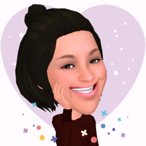 Meet your Posher, Cassandra - Picture 1 of 1